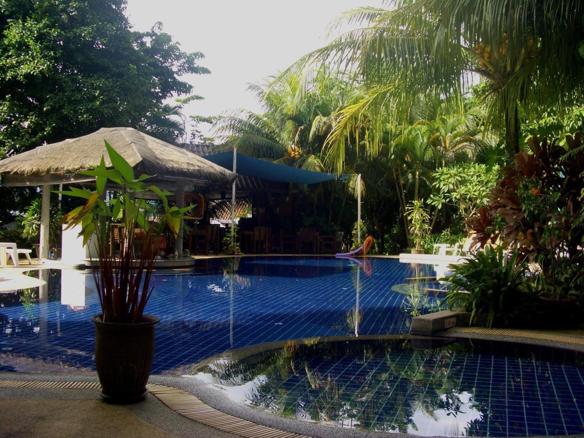 The Hill Resort Patong Luaran gambar